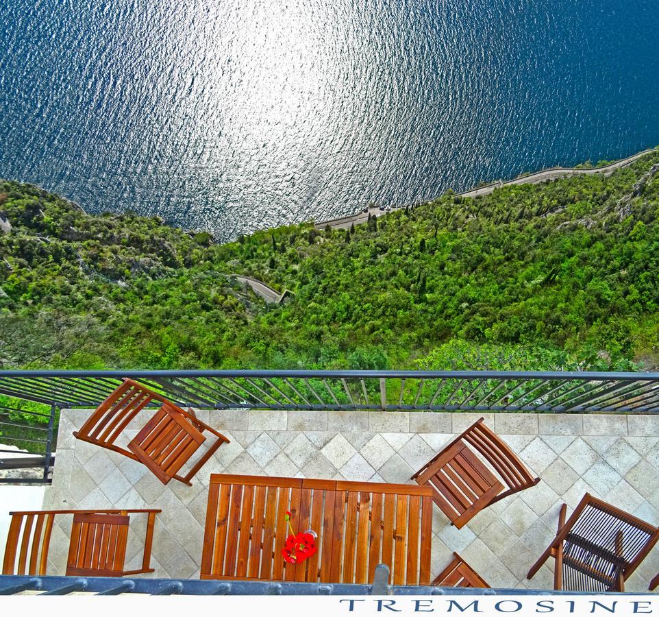 Casa De Pol Exclusive Lake View By Gardadomusmea Tremosine Εξωτερικό φωτογραφία